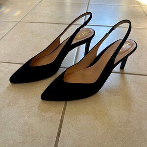 Inez "Mia" Pumps in Black Suede
